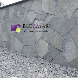 Kamień nieregularny KV1